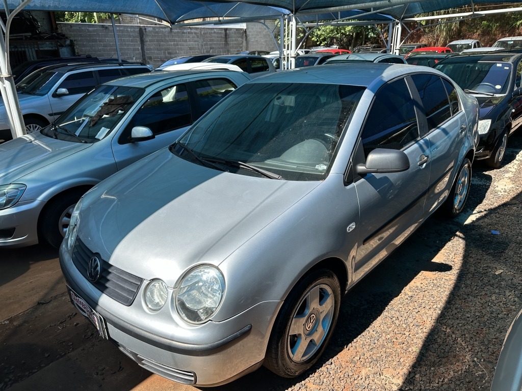 VOLKSWAGEN POLO SEDAN 1.6 8V 2006