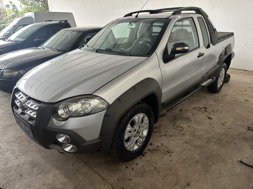 FIAT STRADA ADVENTURE 1.8 16V (FLEX) (CABINE ESTENDIDA) 2010