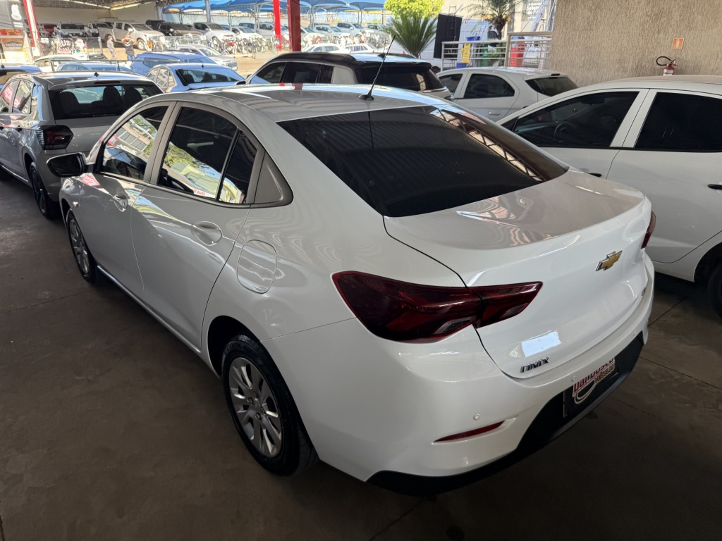 Chevrolet Onix Plus Plus LT 1.0 12V Tb Flex Mec. - foto 3