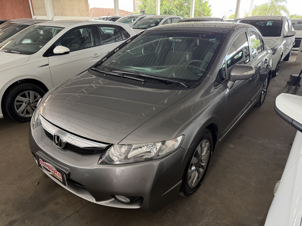 HONDA NEW CIVIC LXL 1.8 16V (FLEX) 2011