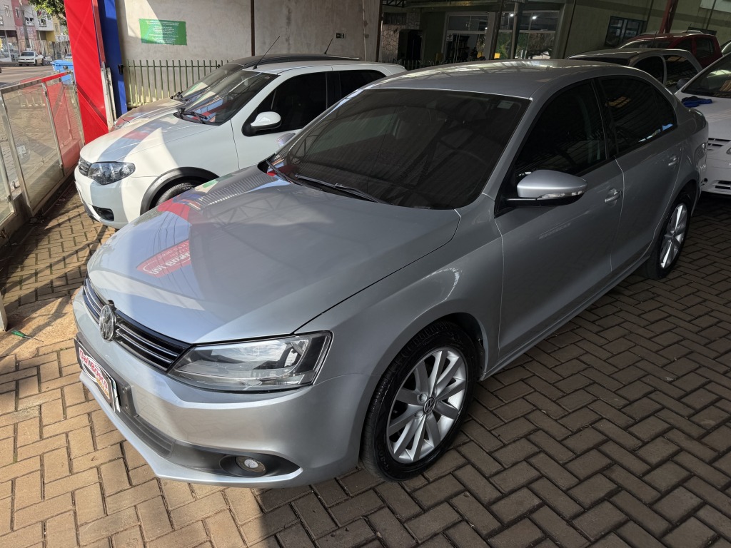 VOLKSWAGEN JETTA 2.0 COMFORTLINE TIPTRONIC (FLEX) 2012