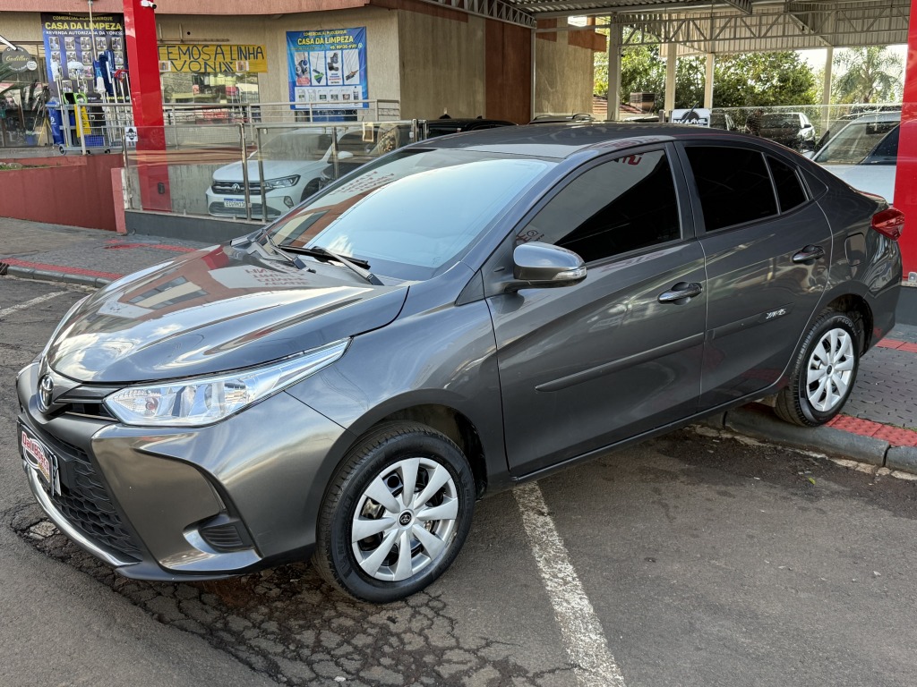 TOYOTA YARIS SEDAN 1.5 XL (FLEX) 2023