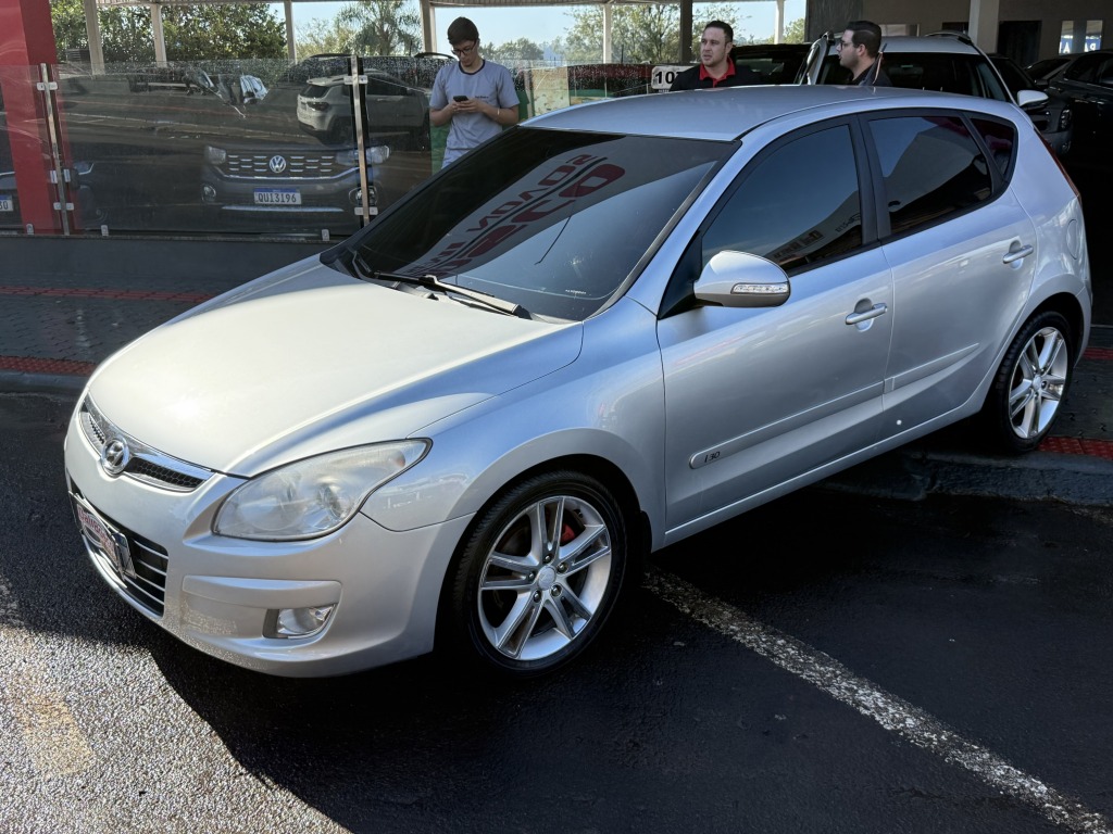 HYUNDAI I30 GLS 2.0 16V (AUT) 2010