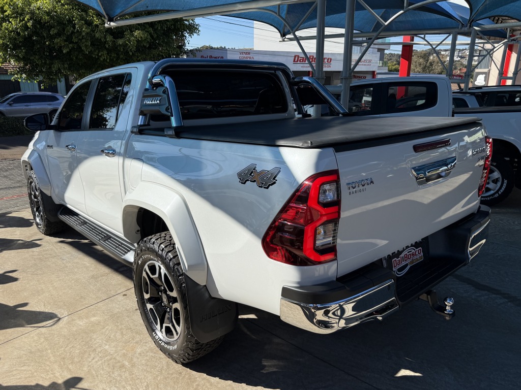 Toyota Hilux Cd Srx 4X4 2.8 TDI 16V Diesel Aut. - foto 7