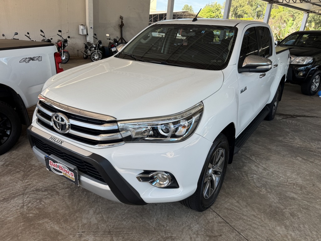 TOYOTA HILUX 2.8 TDI SRX CD 4X4 (AUT) 2017