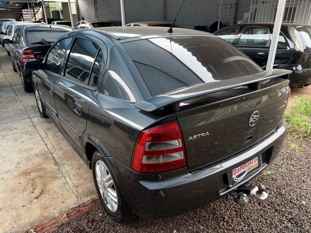 Chevrolet Astra Elegance 2.0 Mpfi Flexpower 8V 3P - foto 3